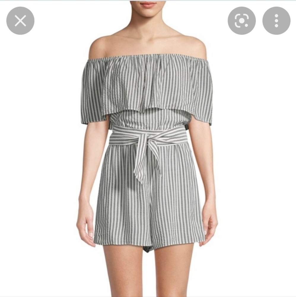 alice + olivia Off The Shoulder Striped Summer Romper Size 0